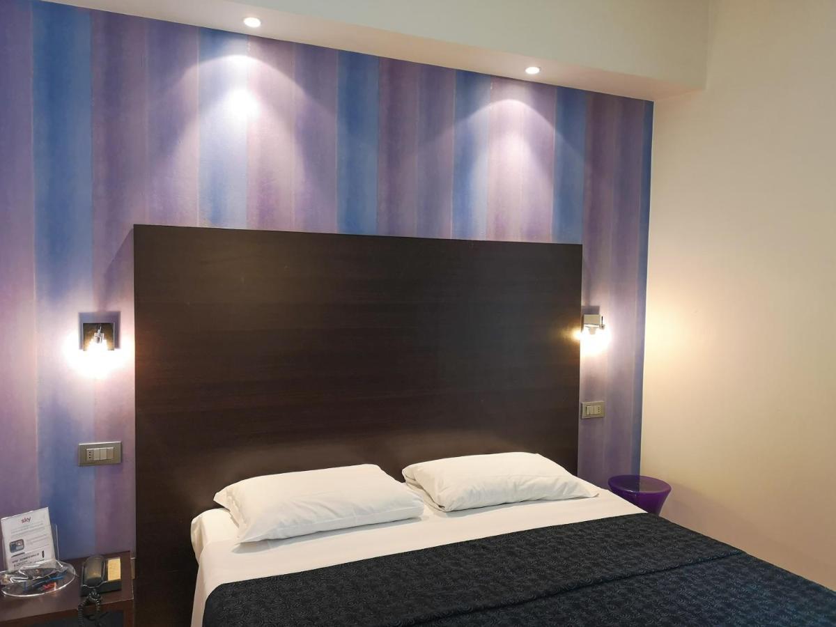 Hotel Perla - The Storyhoteller Riccione Eksteriør bilde
