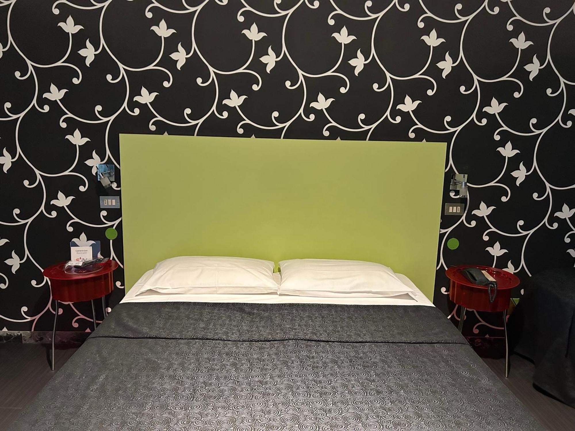 Hotel Perla - The Storyhoteller Riccione Eksteriør bilde